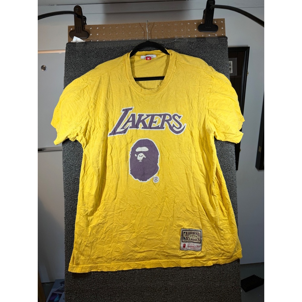 BAPE Mitchell & Ness Lakers T-Shirt Mens Medium Yellow Ape Head 93 Jersey Tee